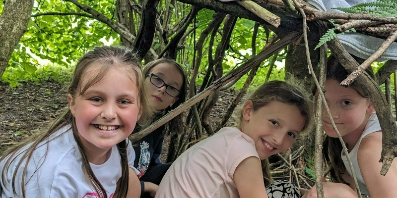 Summer 22 Building dens